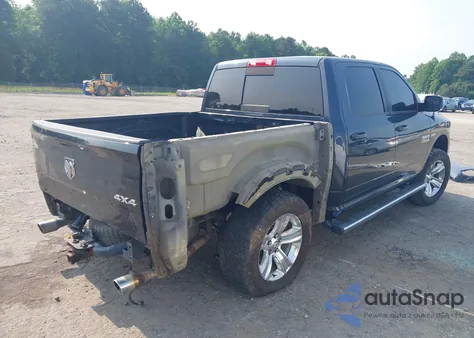 2017 Ram 1500 Sport 4X4 5'7 Box z USA, uszkodzony, nr VIN 1C6RR7MT6HS534993